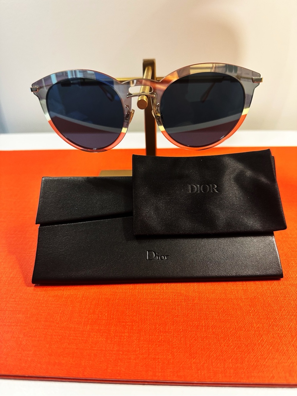 Dior Ultradior Round Sunglasses Blue and Translucent Gold - LIKE NEW